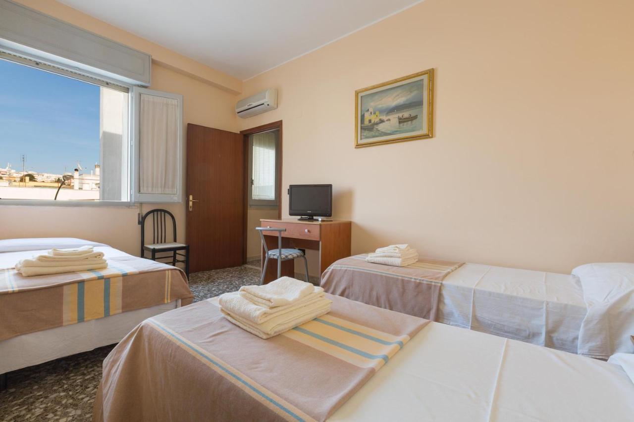 B&B Prima O Poi Parabita Esterno foto